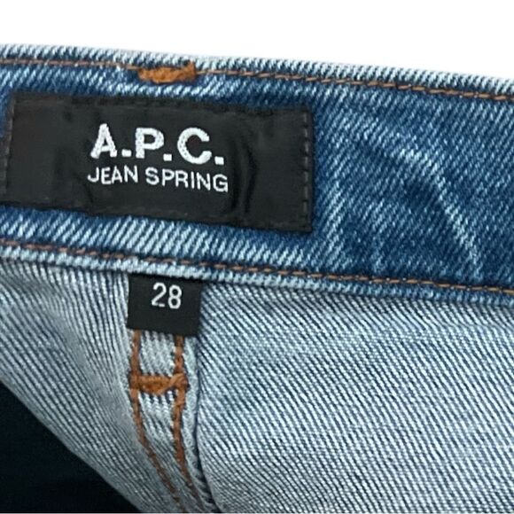 A.P.C  Spring Medium Wash High Rise Straight leg Jean in 
Size 28 - Picture 6 of 9